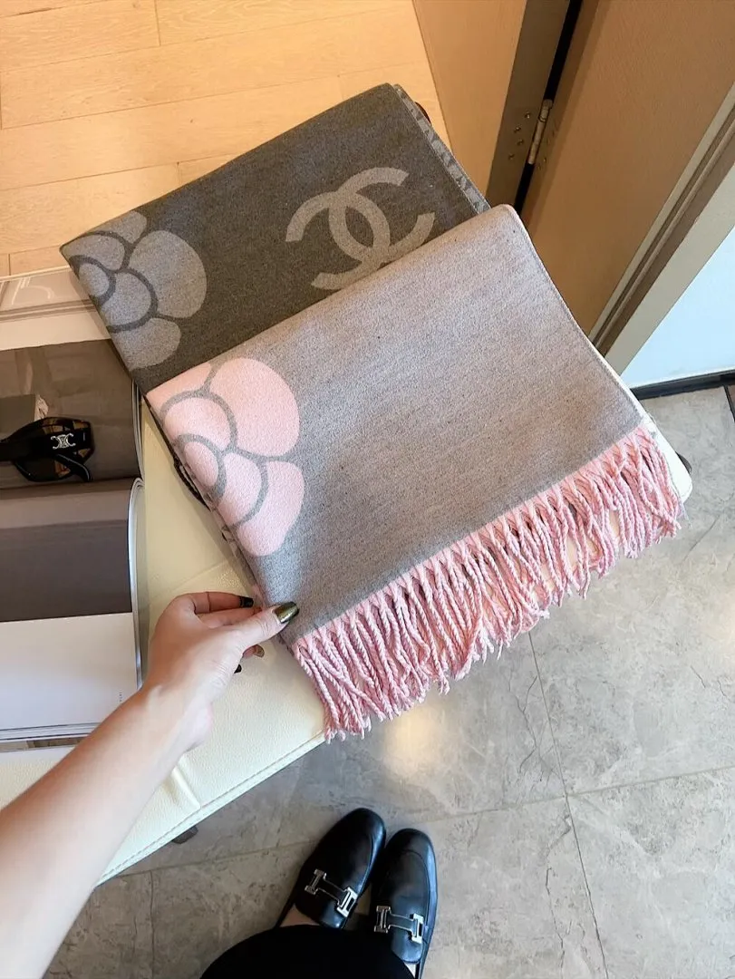 scarf 0045