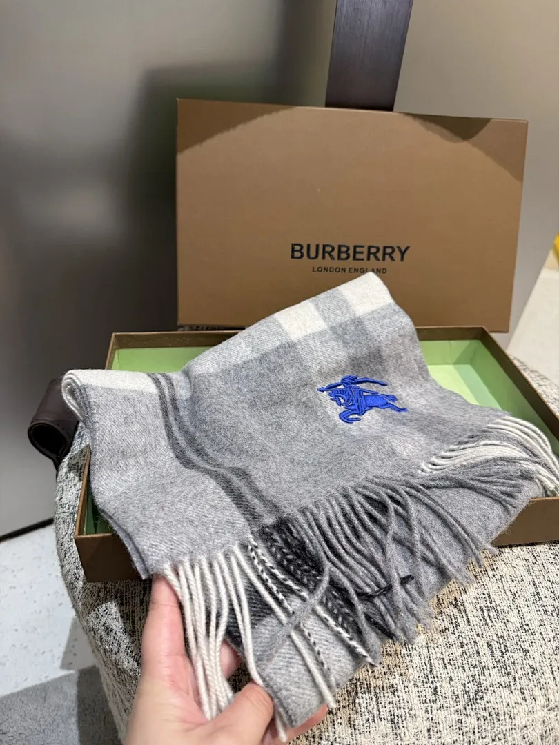 scarf 0089
