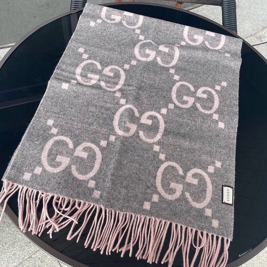 scarf 0083