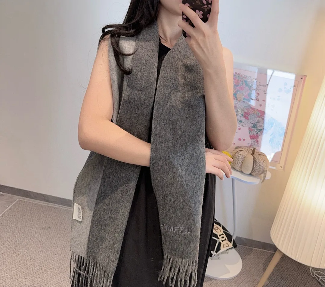scarf 0009