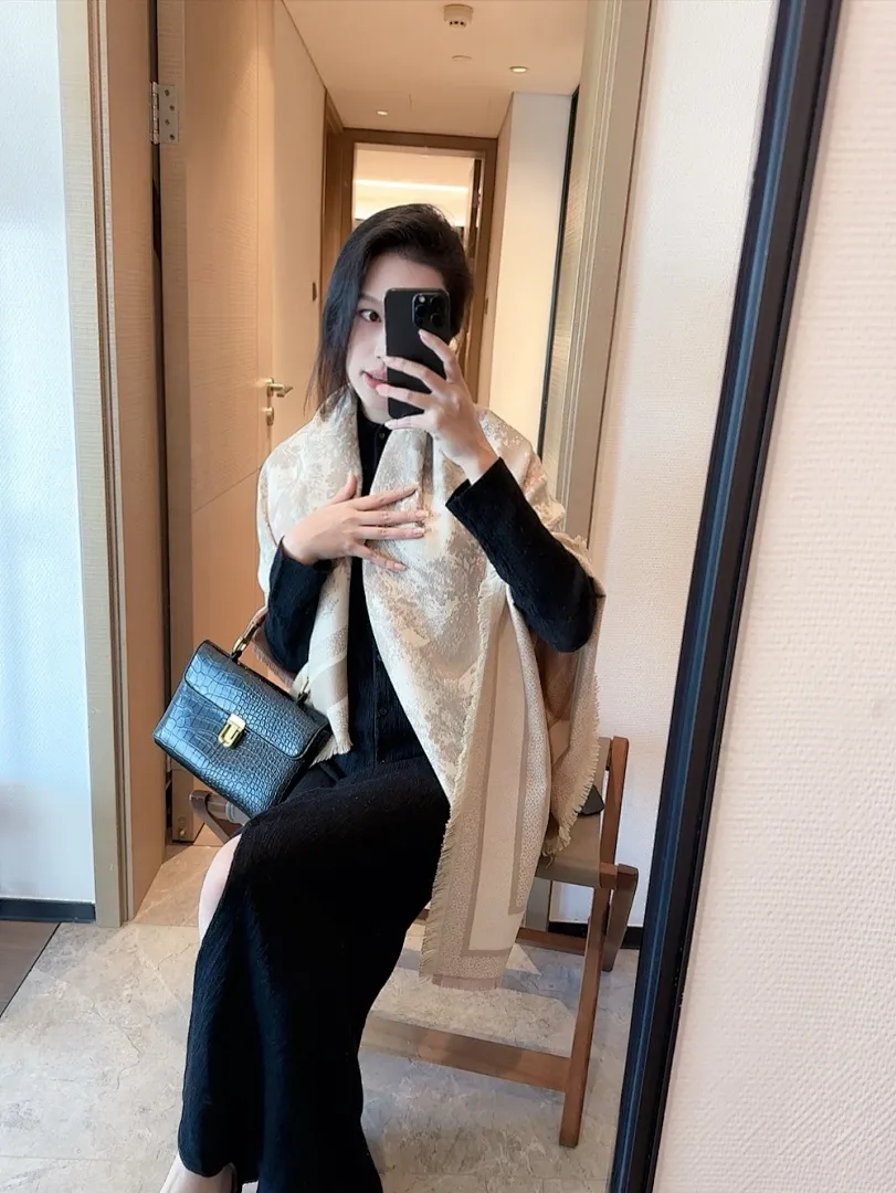 scarf 0118