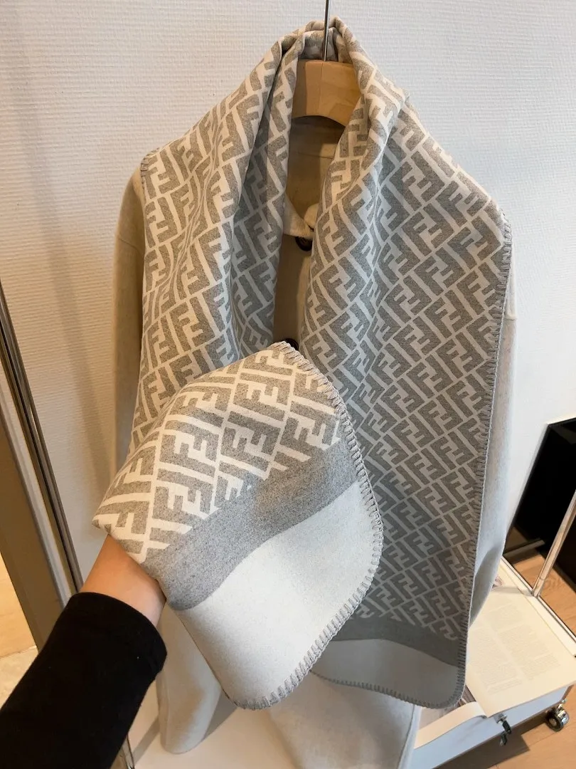 scarf 0091