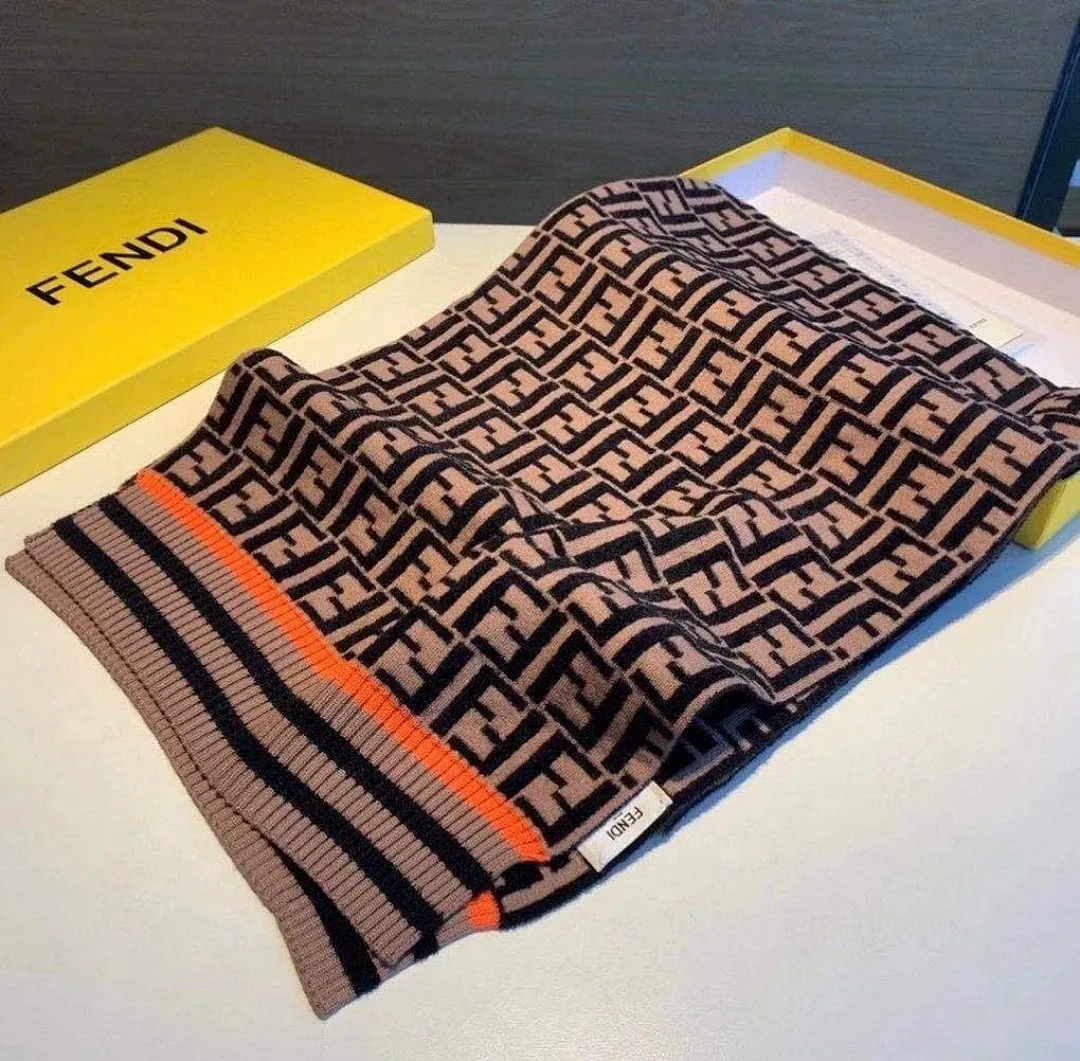 scarf 0101