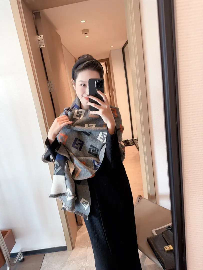 scarf 0107