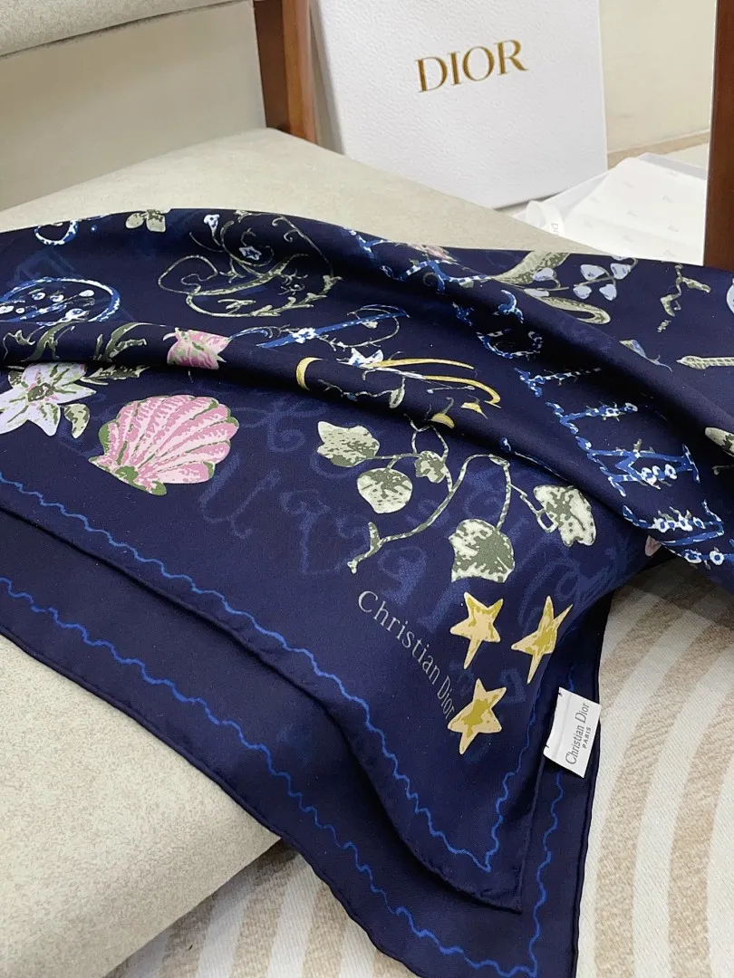 scarf 0027