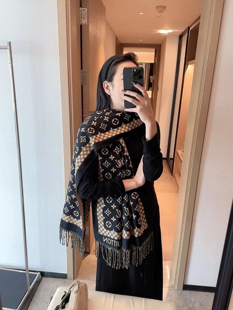 scarf 0059