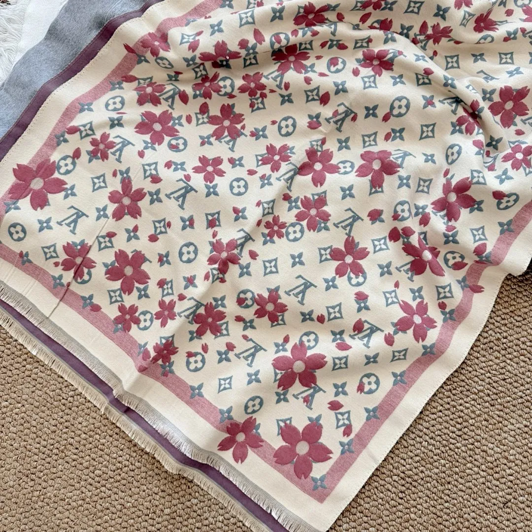 scarf 0043