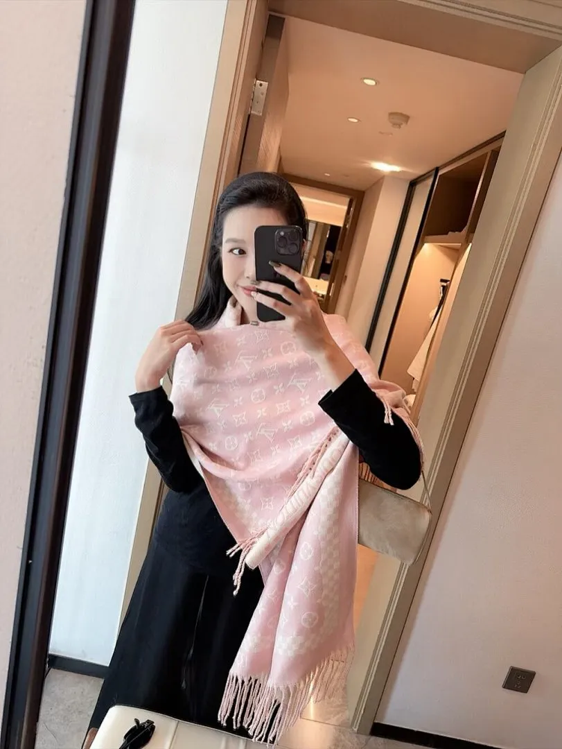 scarf 0060