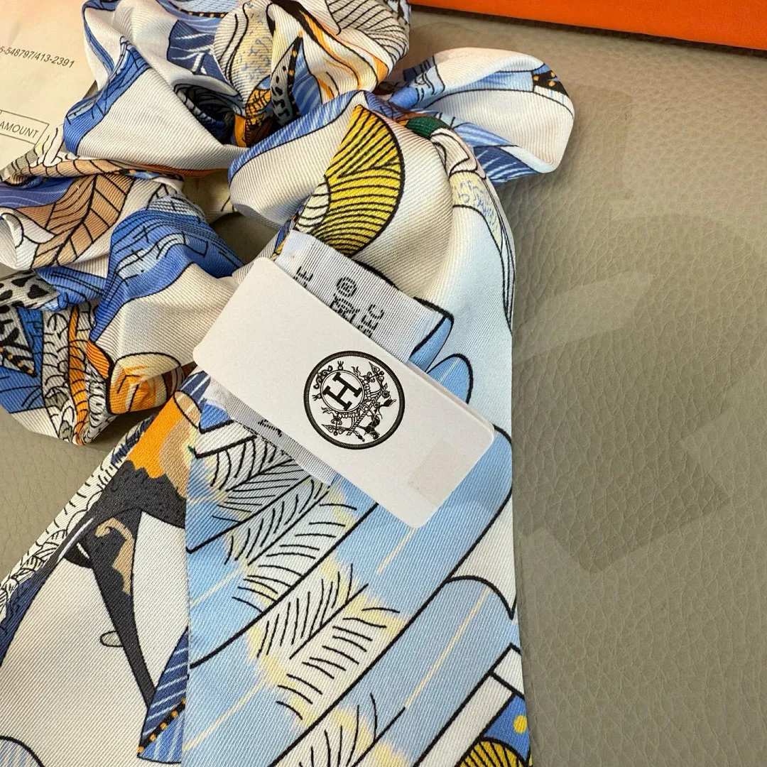 scarf 0124
