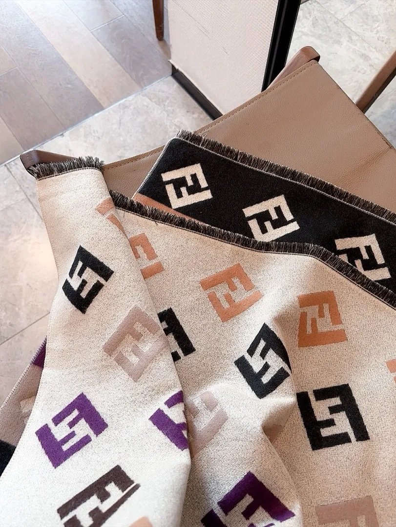 scarf 0108