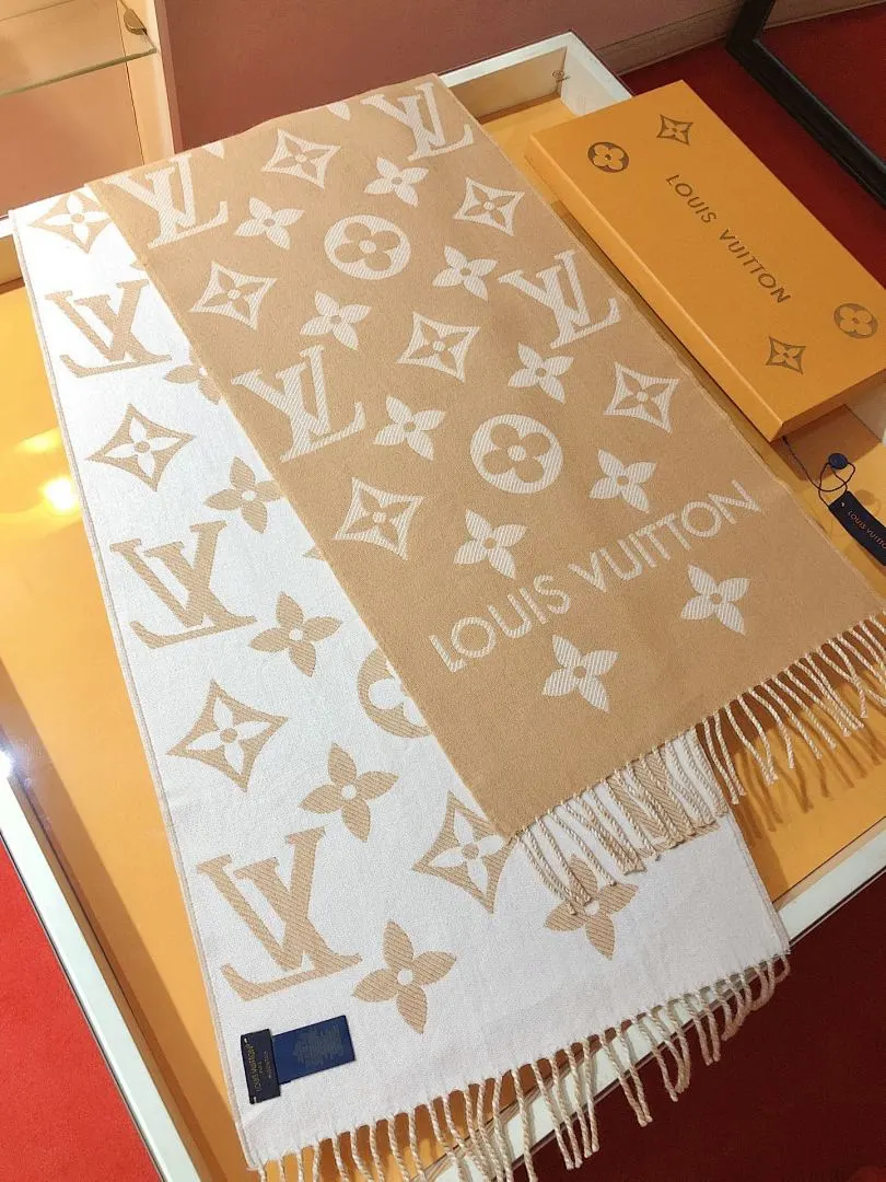scarf 0089