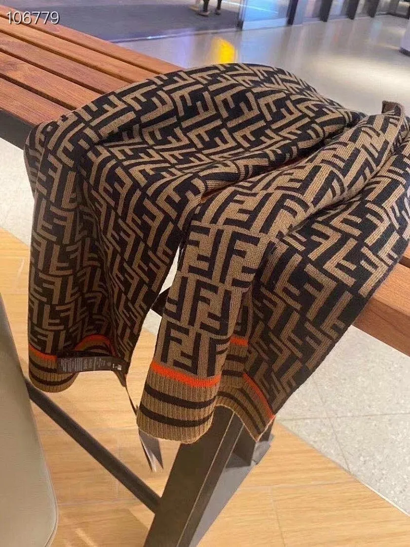 scarf 0101