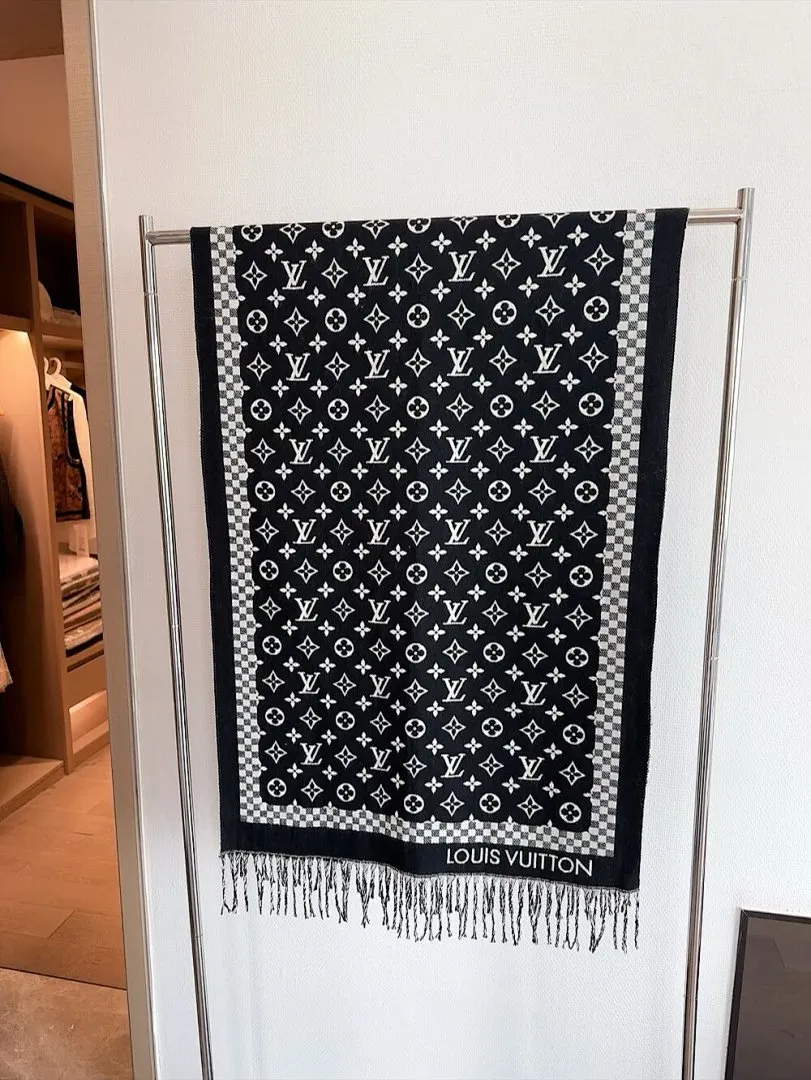 scarf 0060