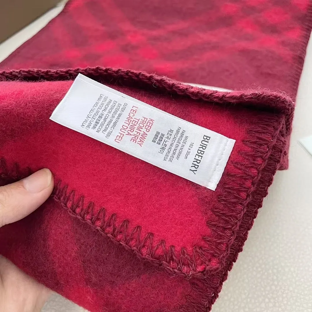scarf 0076