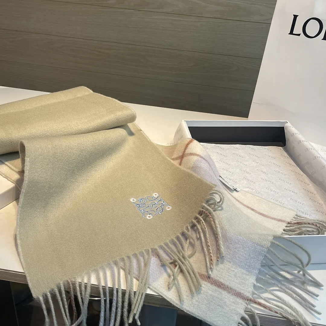 scarf 0002