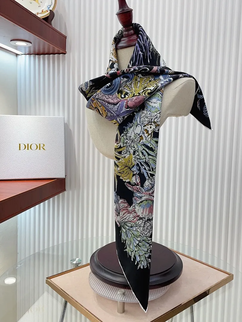 scarf 0040