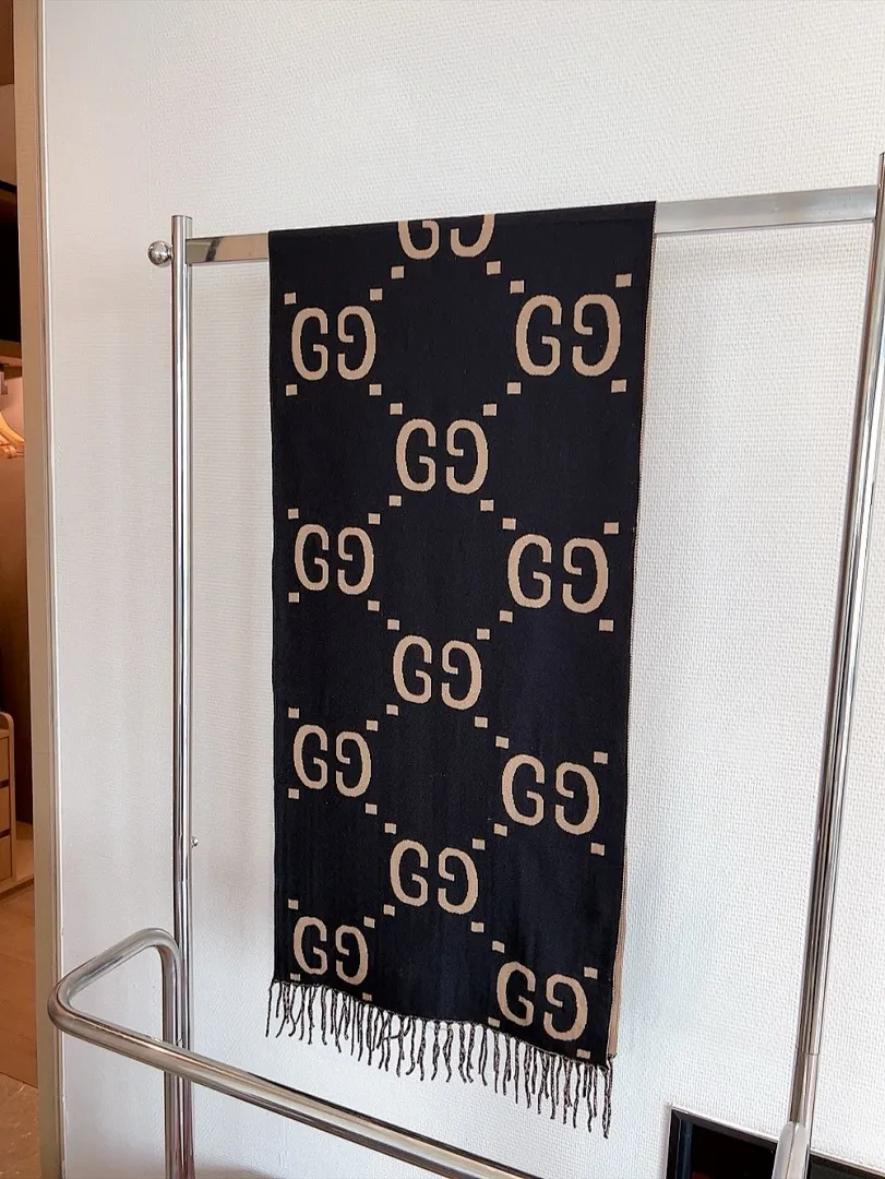 scarf 0123