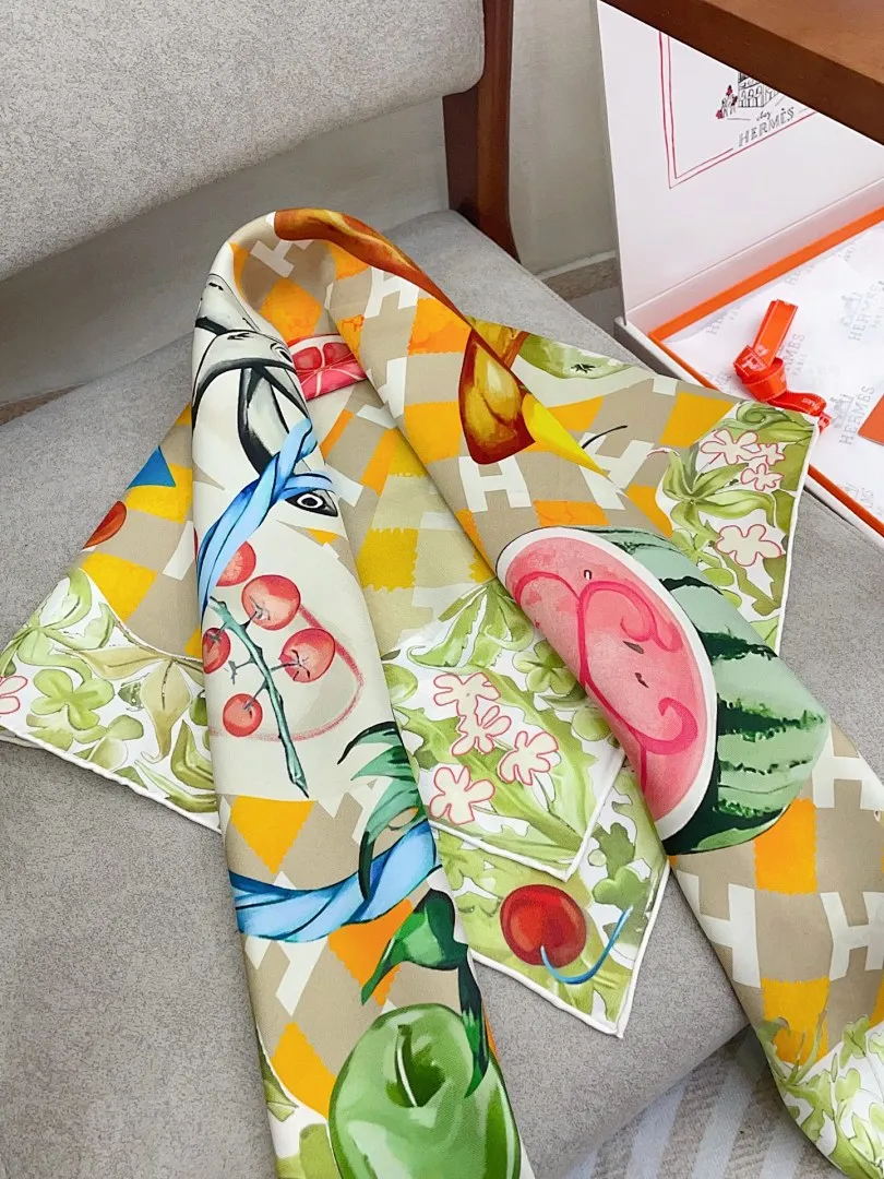 scarf 0043