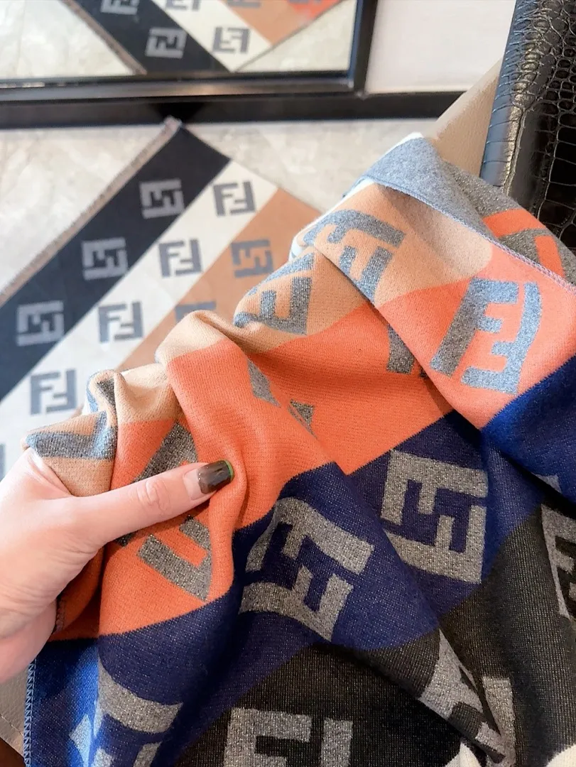 scarf 0107
