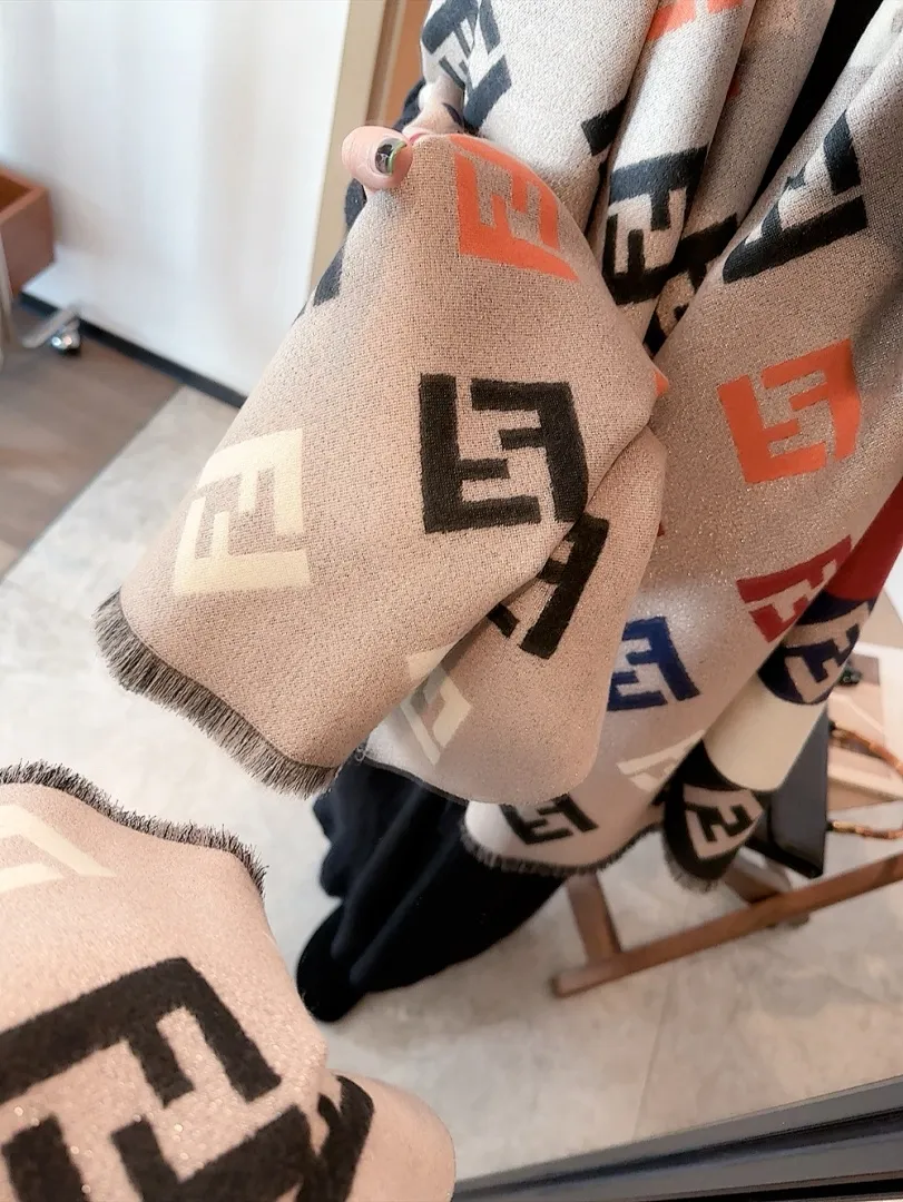 scarf 0109