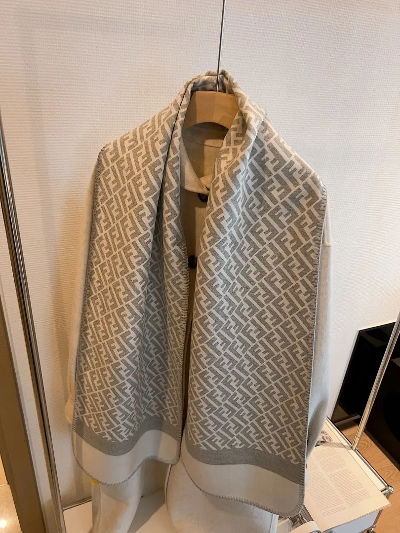 scarf 0091