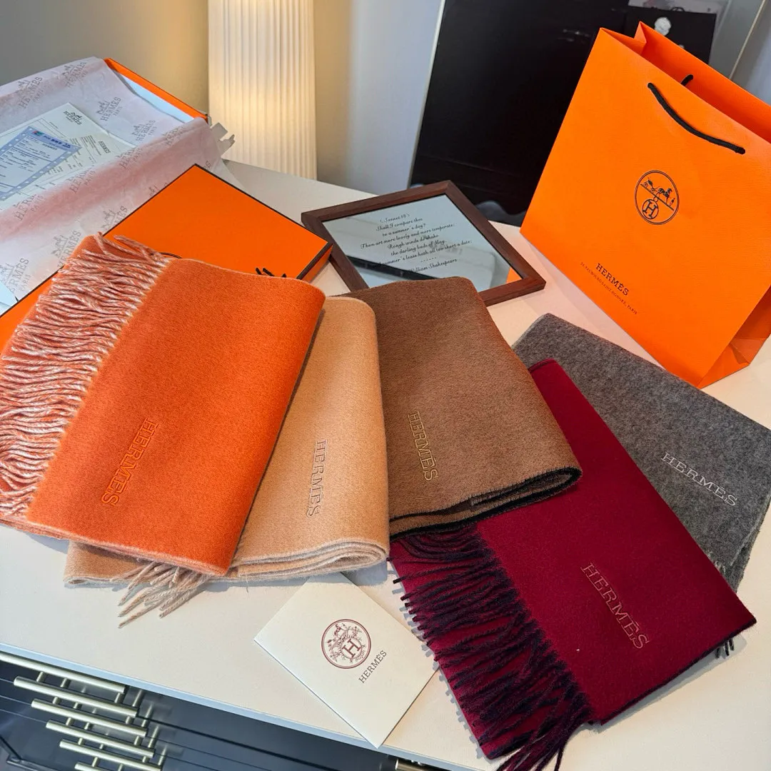scarf 0010