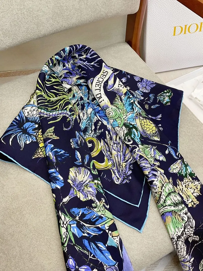 scarf 0042