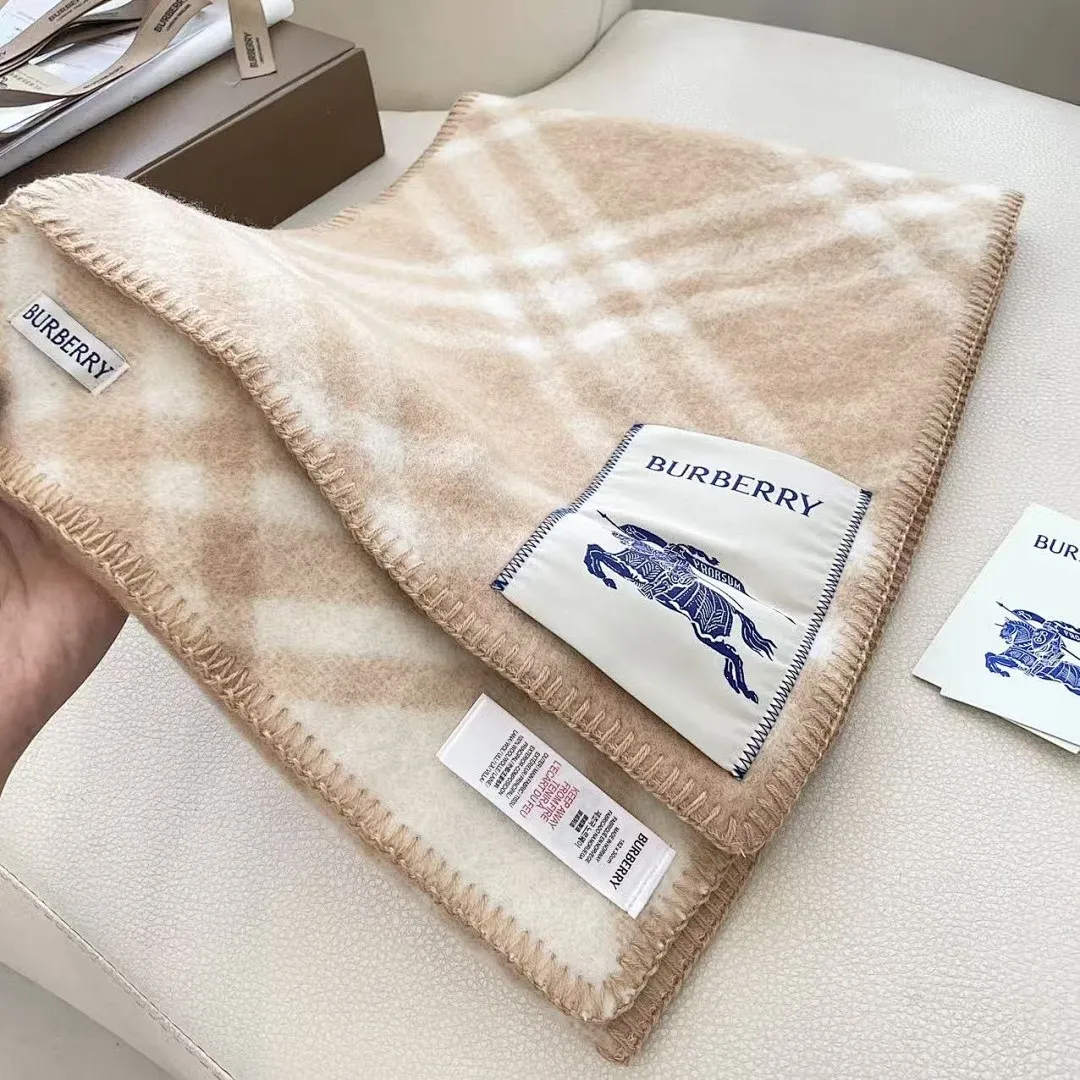 scarf 0074
