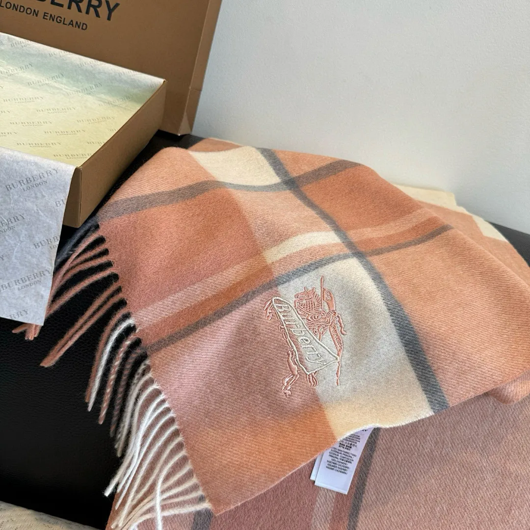 scarf 0100