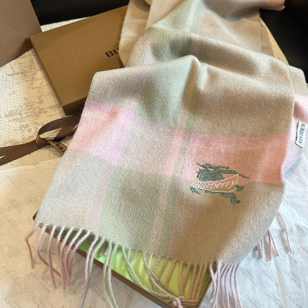 scarf 0102