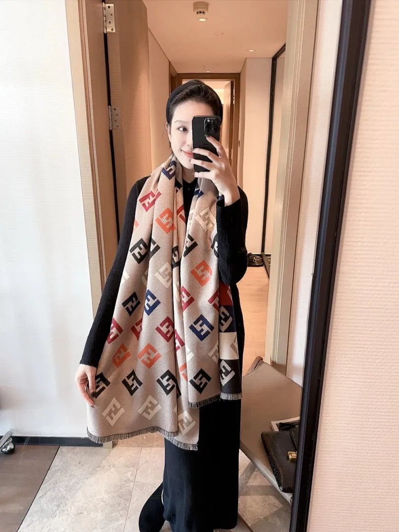 scarf 0109