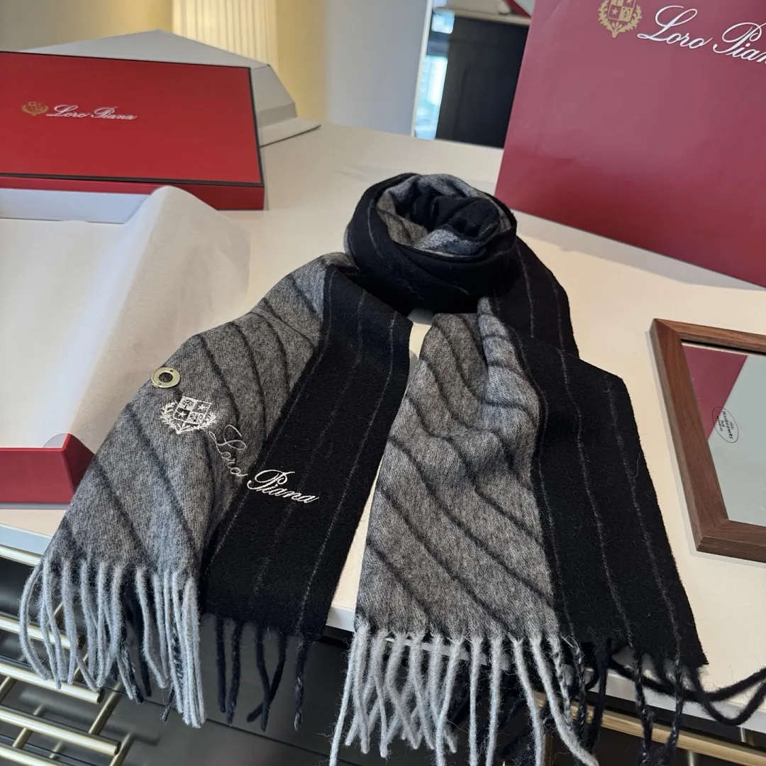 scarf 0097