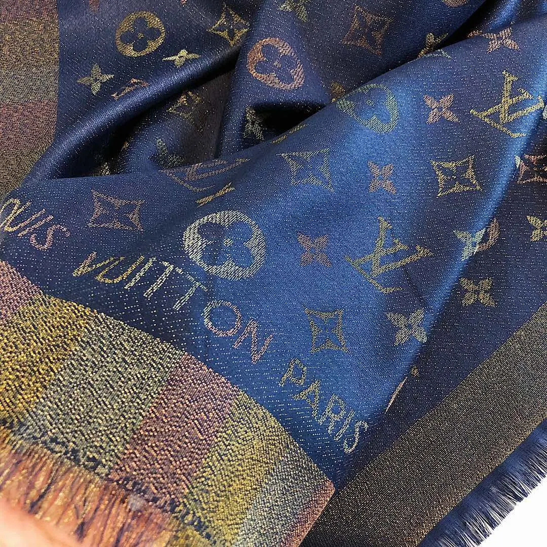 scarf 0110
