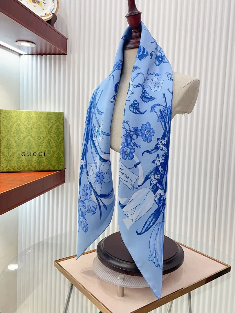 scarf 0023