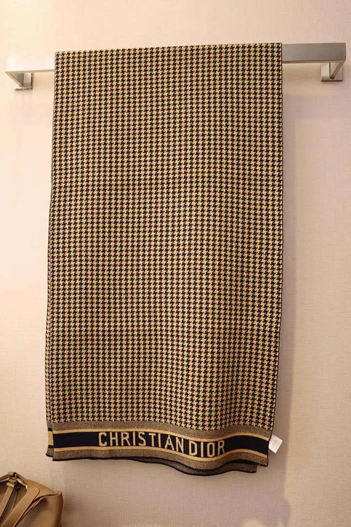 scarf 0103