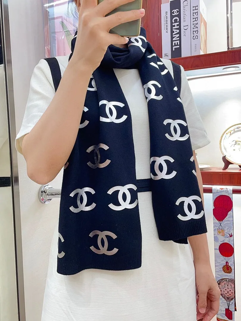 scarf 0120
