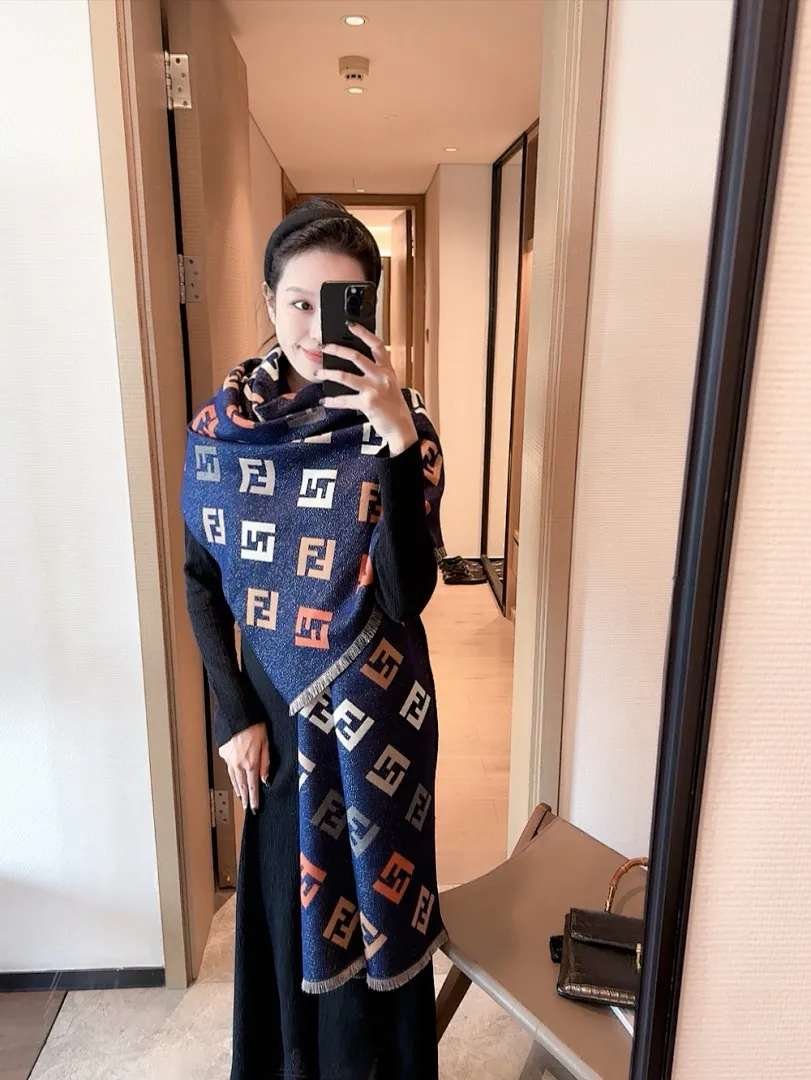 scarf 0108