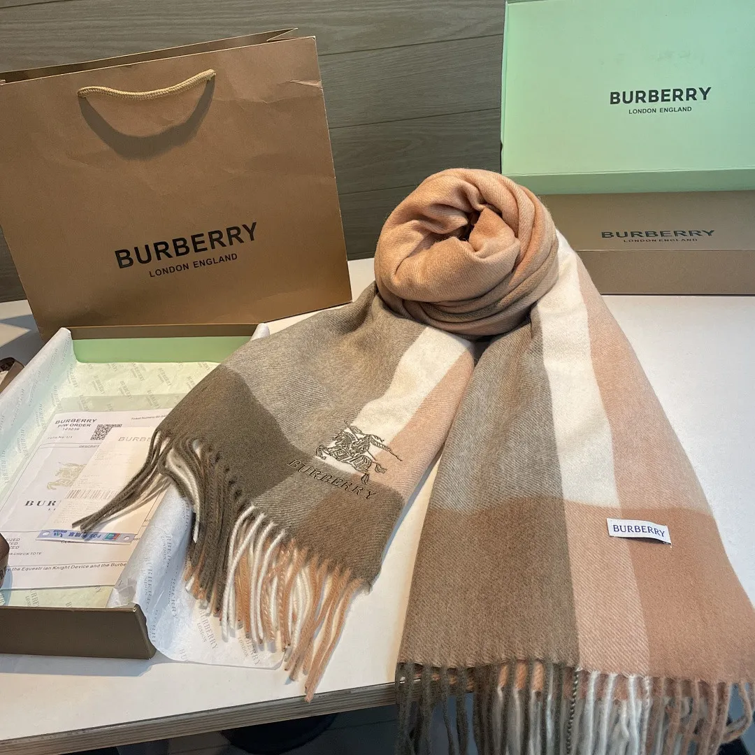 scarf 0246