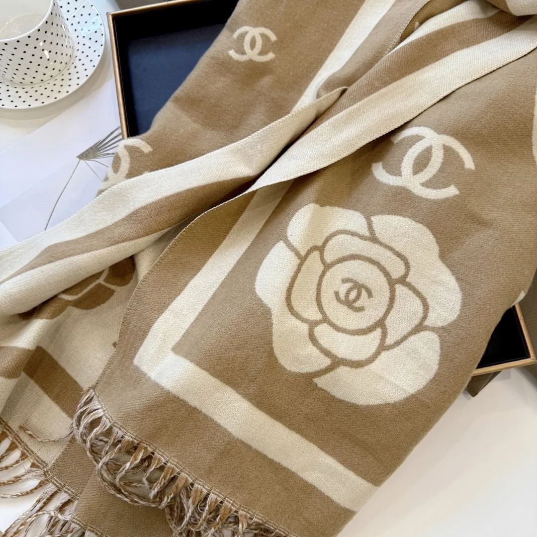 scarf 0049