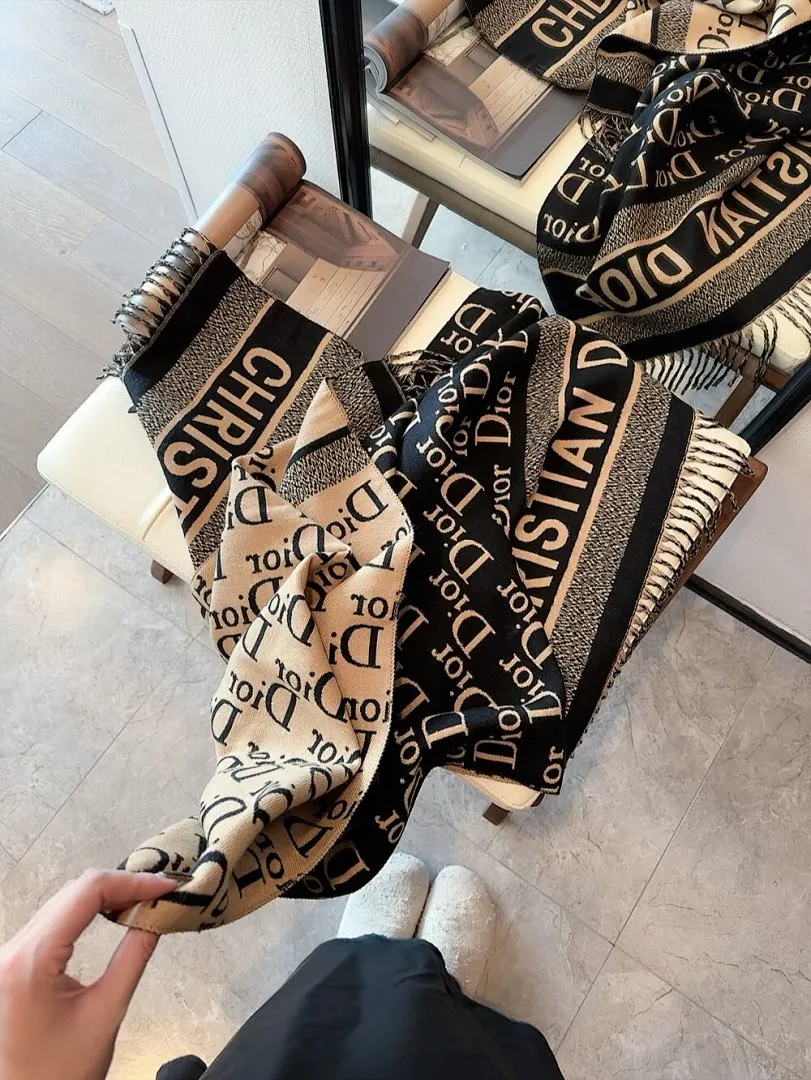 scarf 0066
