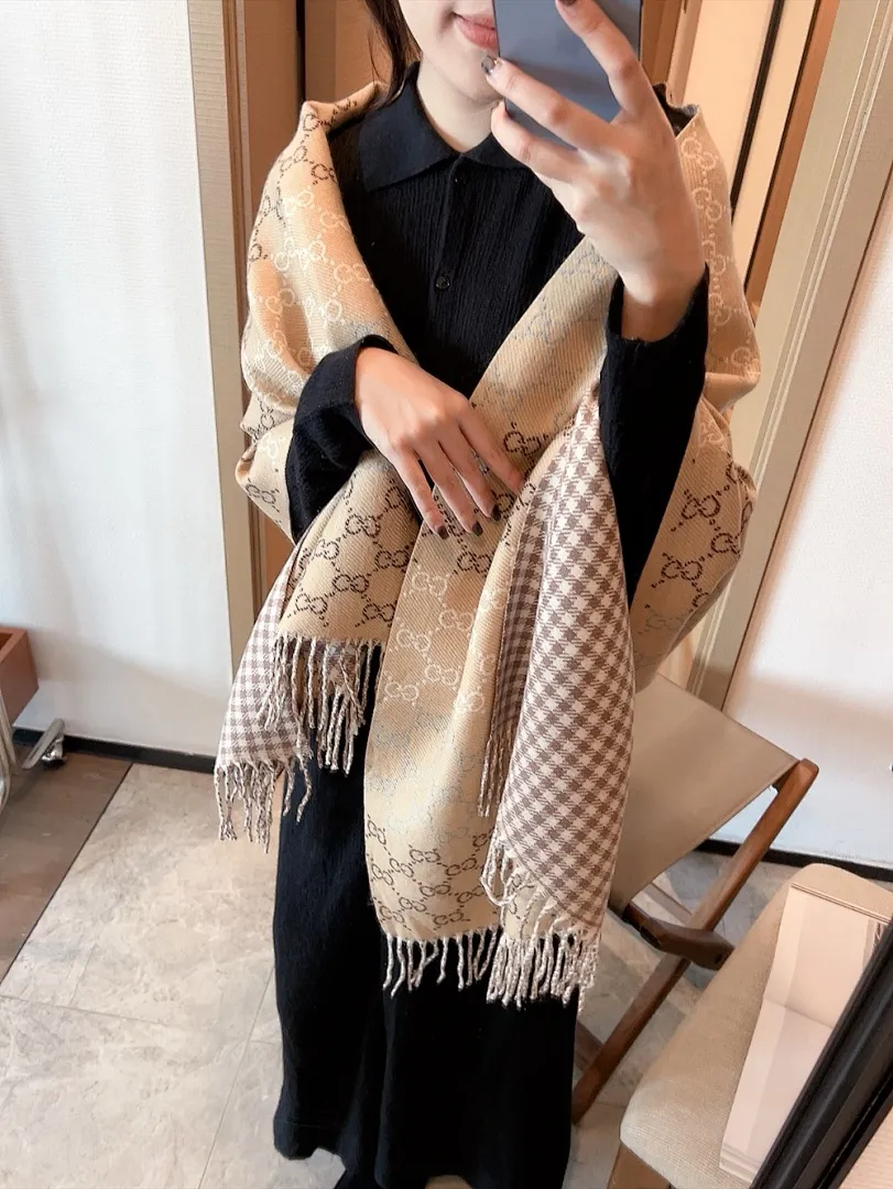 scarf 0105
