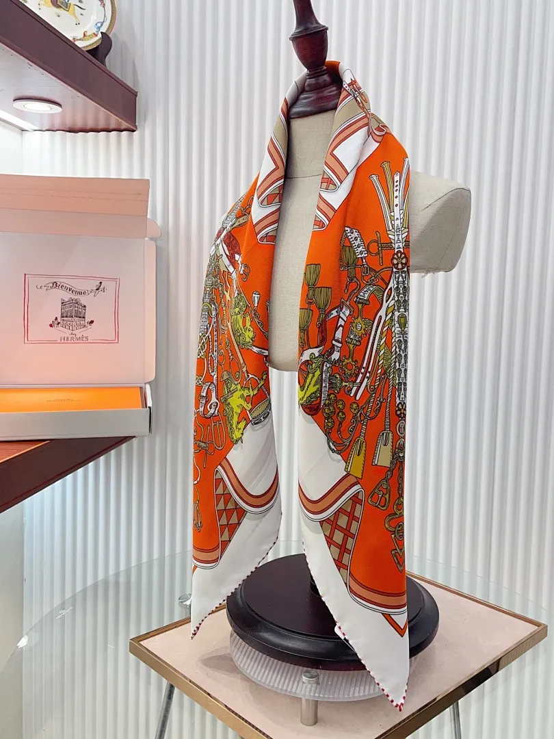 scarf 0052