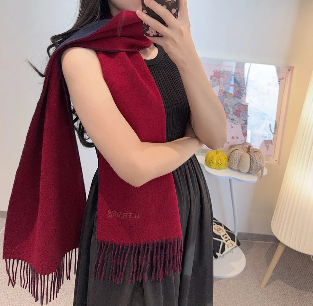 scarf 0011