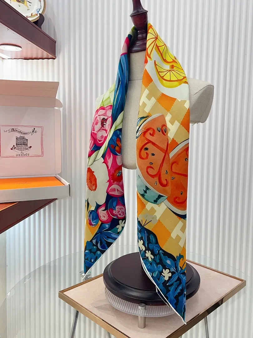 scarf 0044