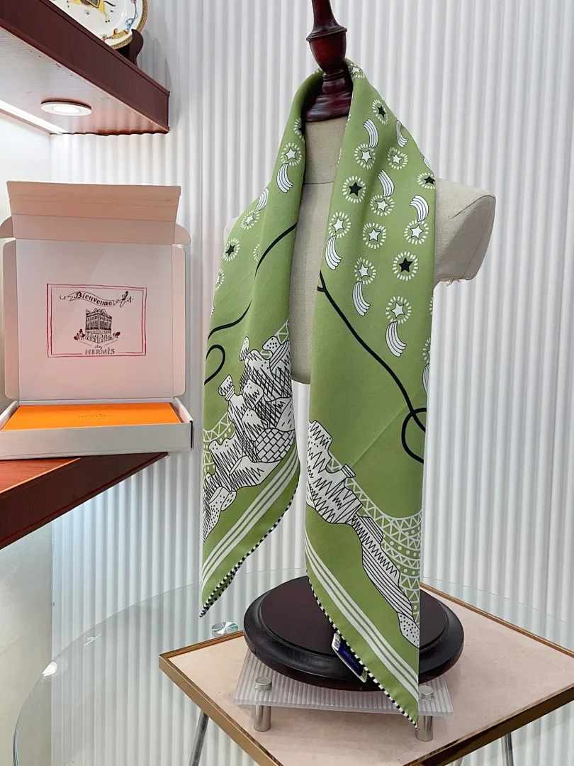 scarf 0067