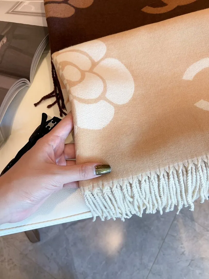 scarf 0046