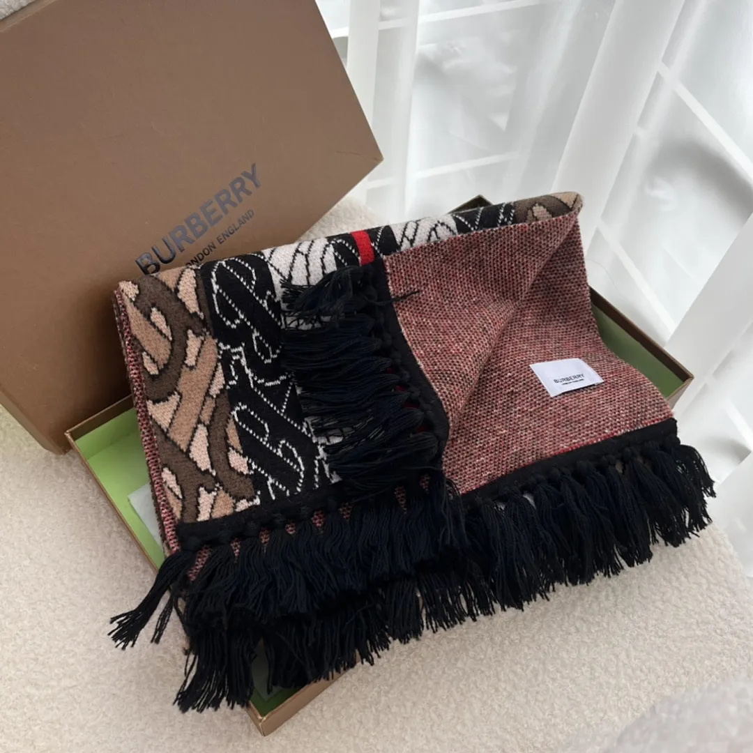 scarf 0102