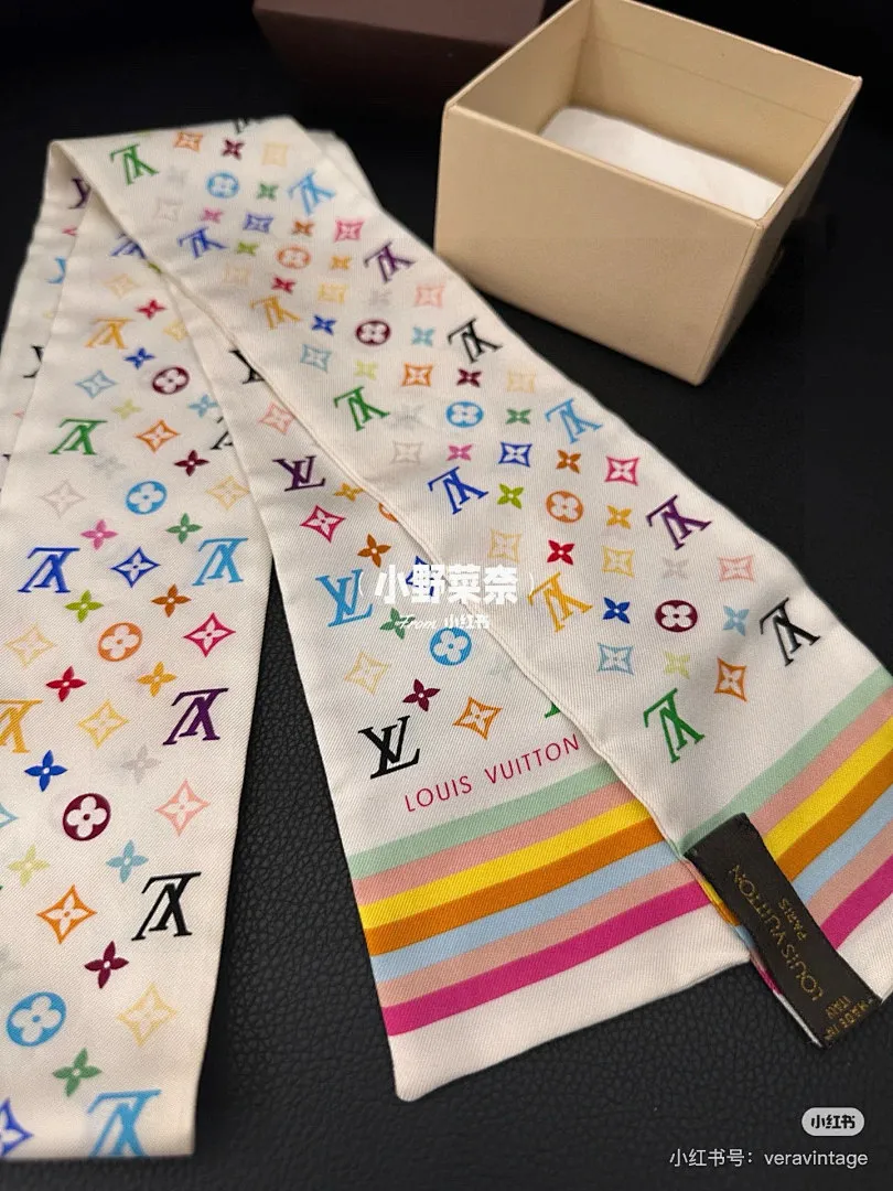 scarf 0140