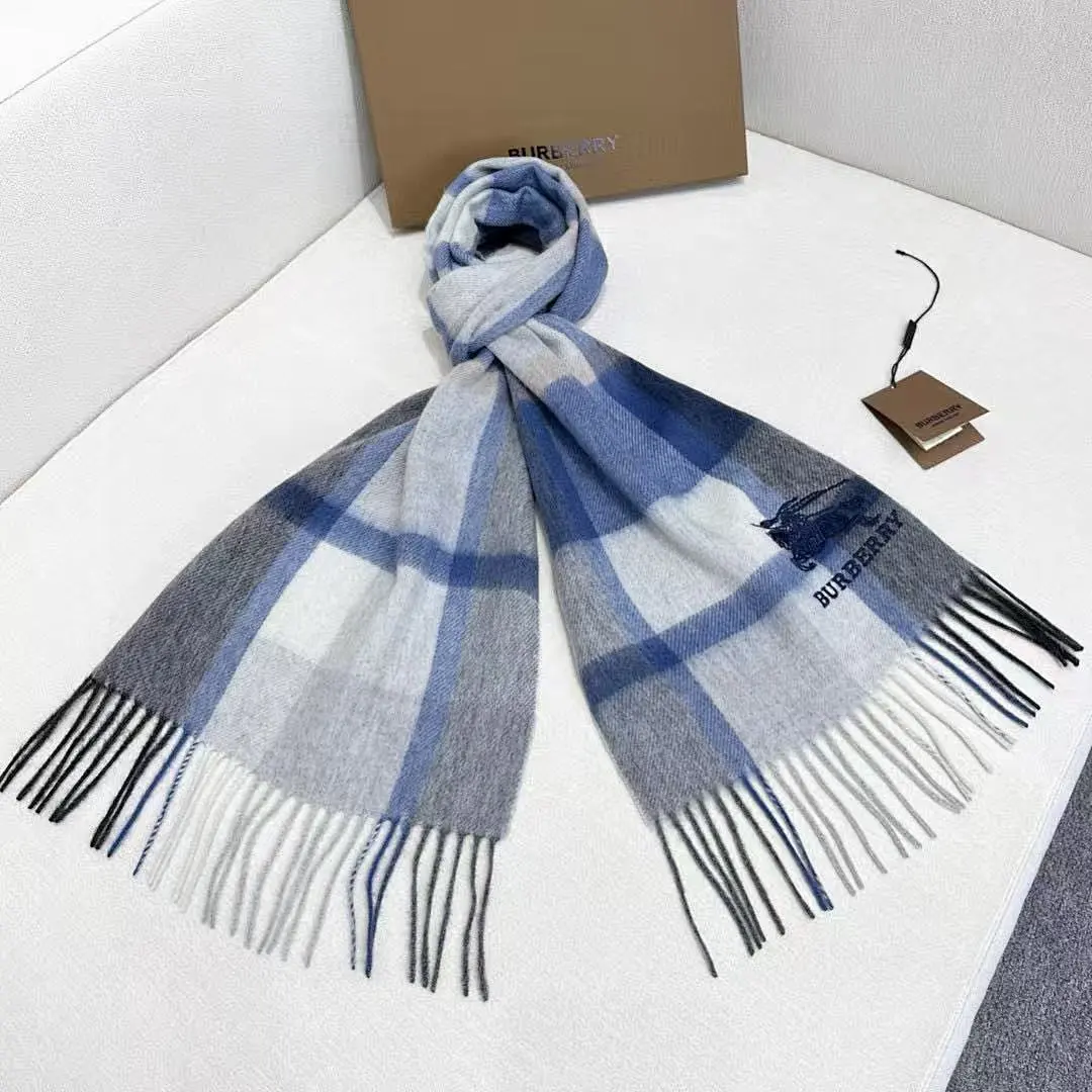 scarf 0038