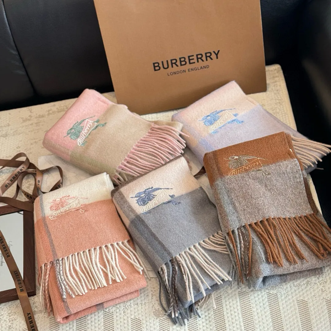 scarf 0100
